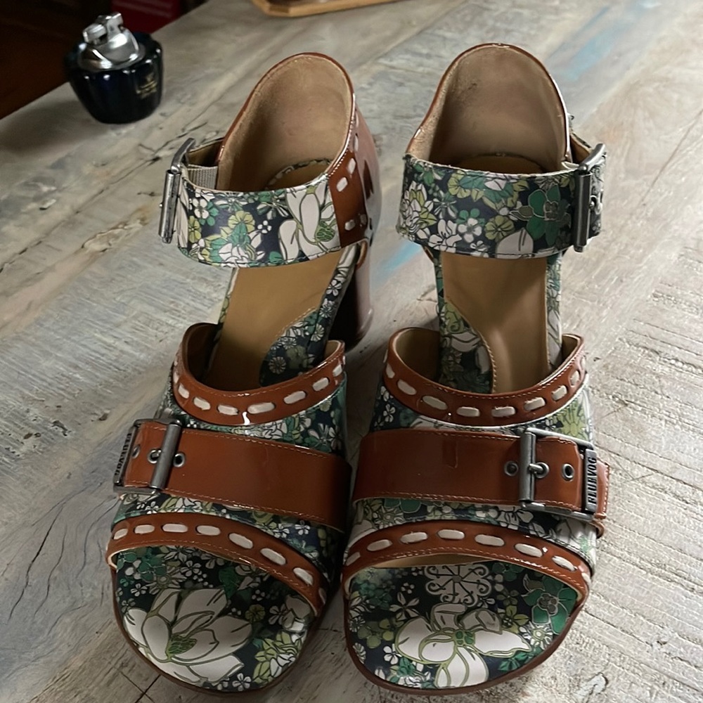 Women’s size 9.5 John Fluevog heeled sandals.